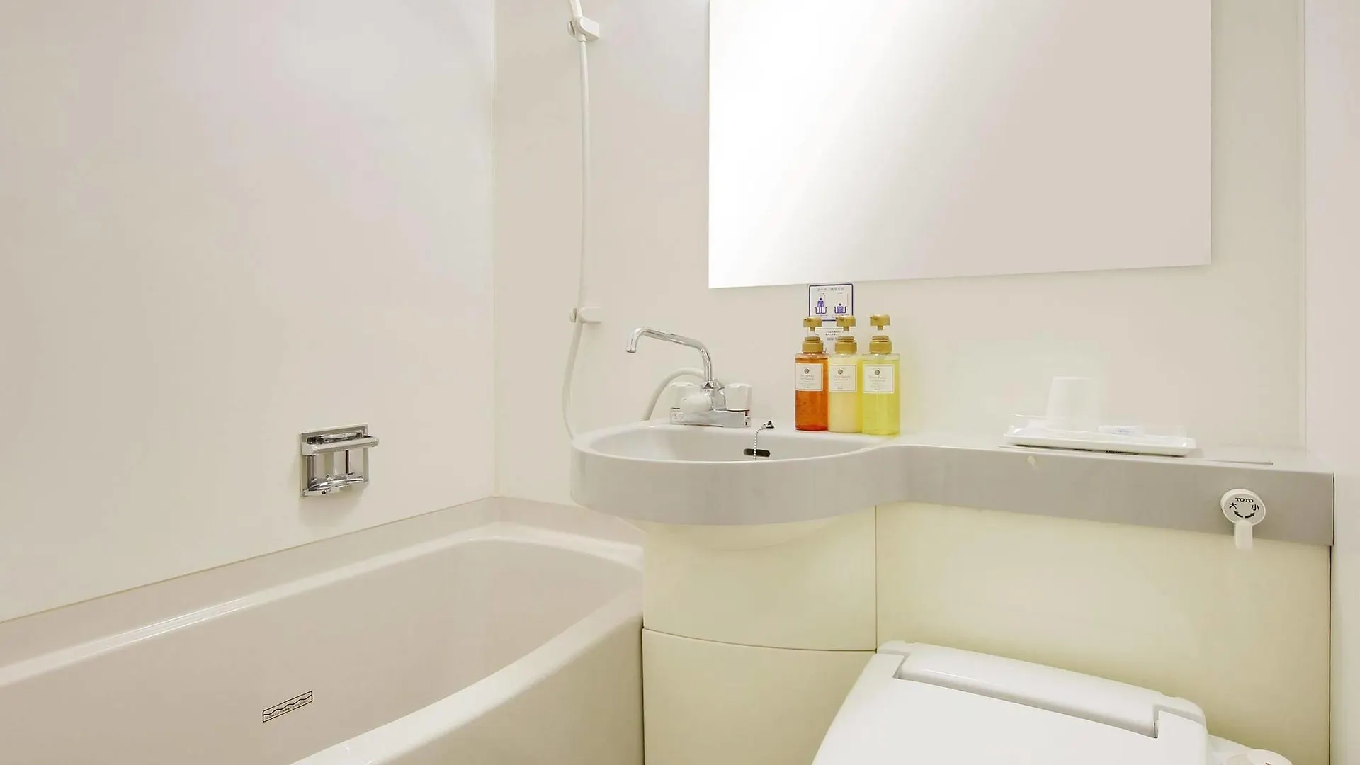 Keio Presso Inn Shinjuku Tōkyō